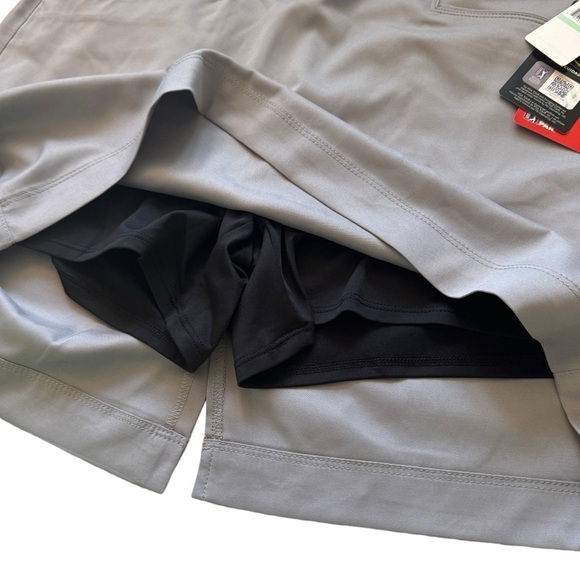 NWT PGA TOUR 17" Golf Skort with Comfort Stretch Waistband, Sleet, Size 8 - Picture 7 of 9